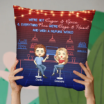 Besties We’re Like A Really Small Gang - Bestie Personalized Custom Pillow (Insert Included) - Christmas Gift For Best Friends, BFF, Sisters - 图片 2