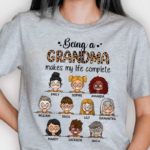 Being A Grammy Makes My Life Complete - Personalized Unisex T-Shirt - 图片 3